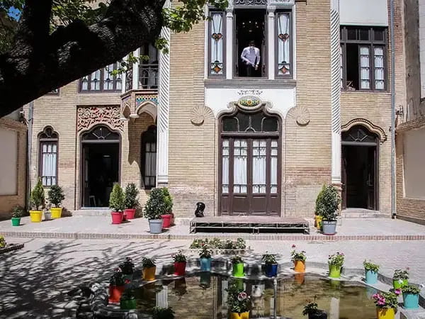 image ۲۰۰ متر بر ۸ جنوبی 0